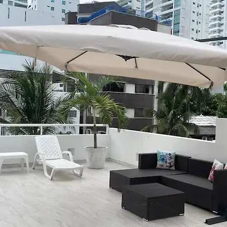 Casa Vip En Cerca A La Playa * Cartagena